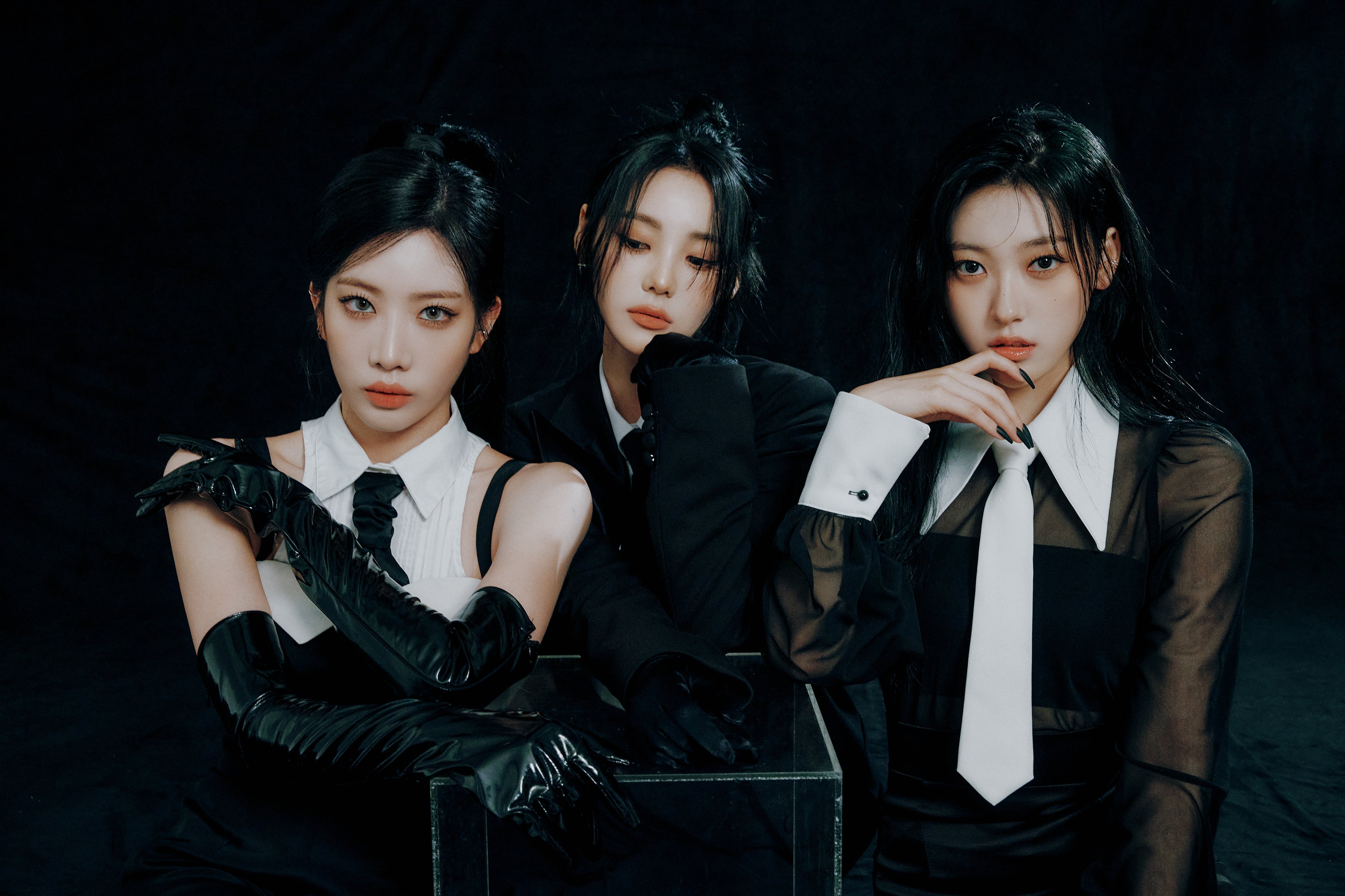 Odd Eye Circle
